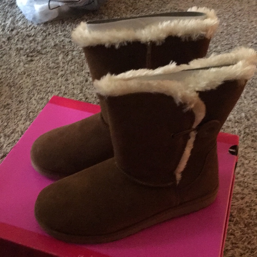 SO (Ugg Like Bailey)